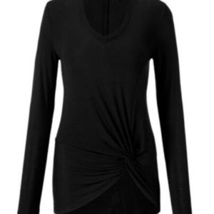 Cabi Reveal Long sleeve tee in black size small